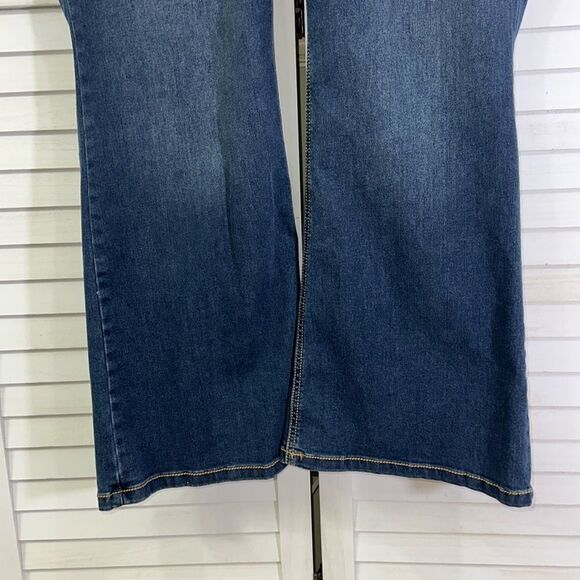 Torrid Lux Slim Bootcut Jeans Size 20S - Picture 7 of 15